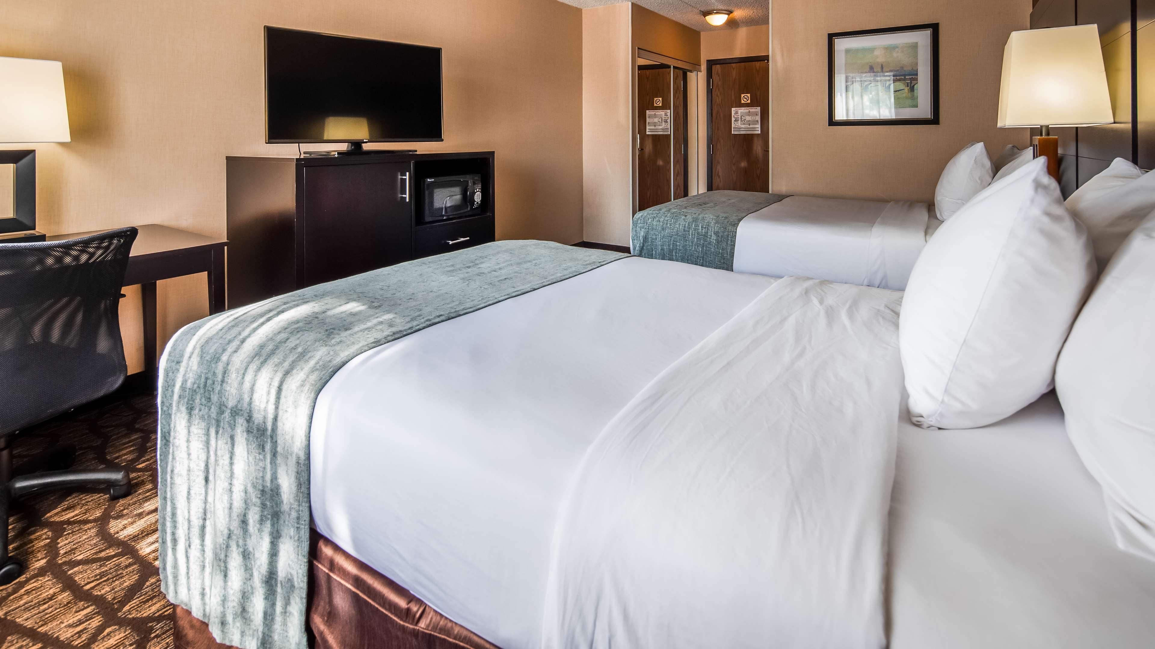 Best Western Detroit Livonia Exterior foto