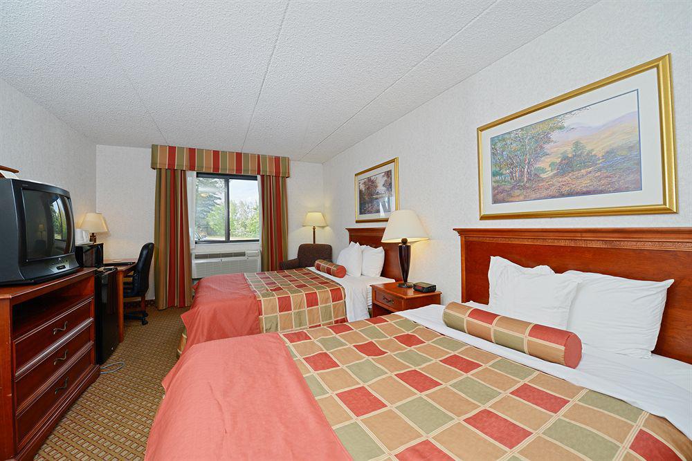 Best Western Detroit Livonia Zimmer foto