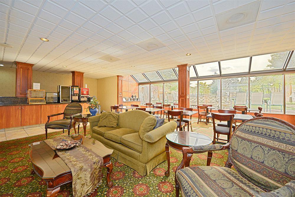 Best Western Detroit Livonia Restaurant foto